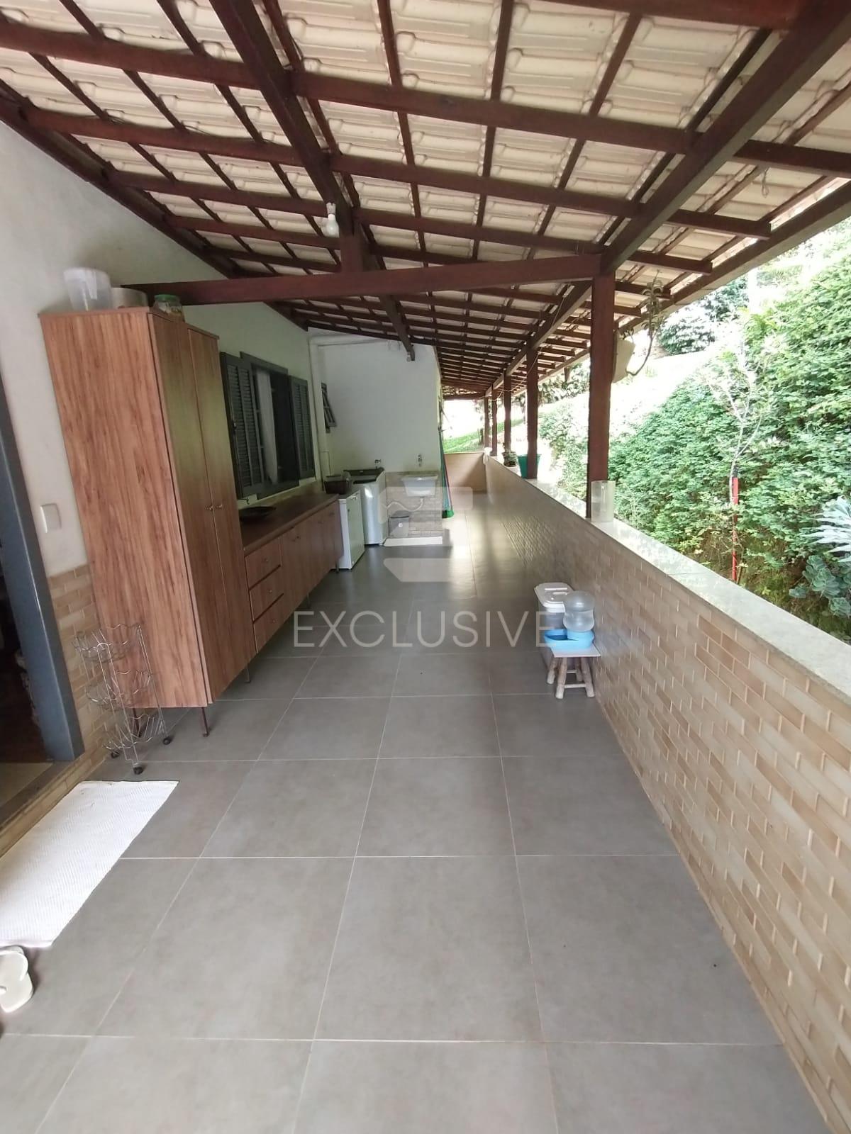 Casa com 4 dormit&oacute;rios &agrave; venda, 480 m&sup2; por R$ 1.100.000 - Mury - Nova Friburgo - RJ  Nova Friburgo - 
