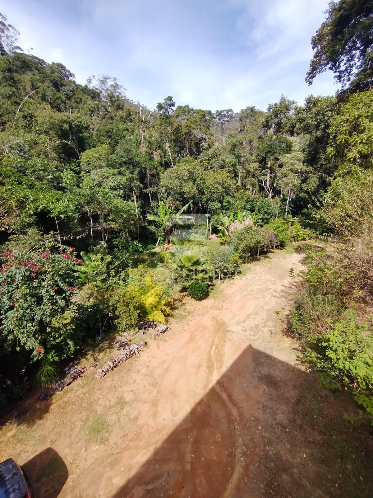Casa com 4 dormit&oacute;rios &agrave; venda, 480 m&sup2; por R$ 1.100.000 - Mury - Nova Friburgo - RJ  Nova Friburgo - 