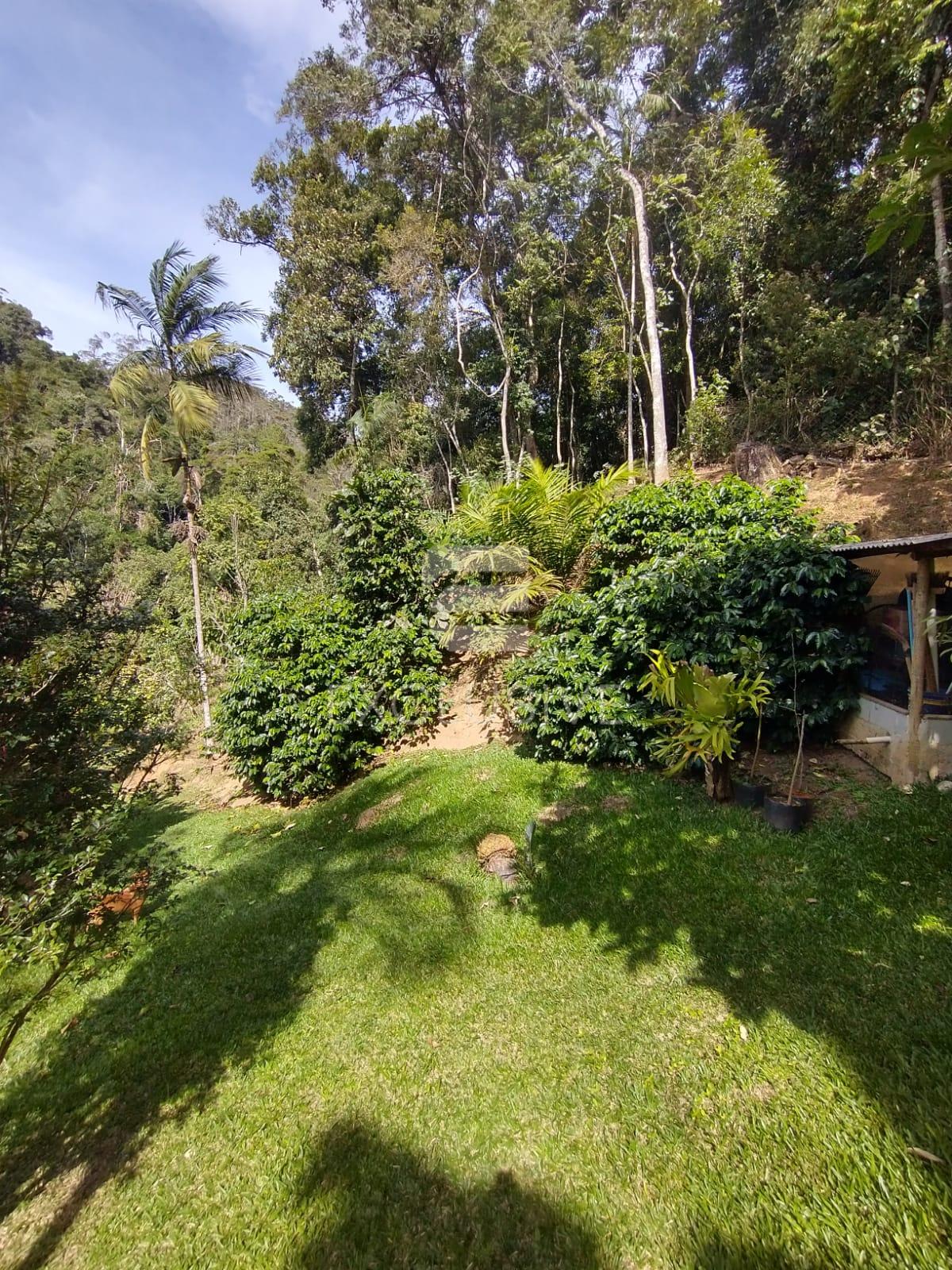 Casa com 4 dormit&oacute;rios &agrave; venda, 480 m&sup2; por R$ 1.100.000 - Mury - Nova Friburgo - RJ  Nova Friburgo - 