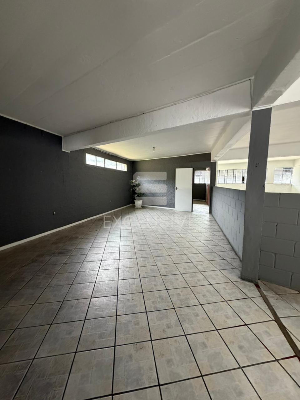 EXCELENTE GALP&Atilde;O PARA LOCA&Ccedil;&Atilde;O NA TERE X FRI COM 1120M&sup2; Mario Antonio Thurler Nova Friburgo - 