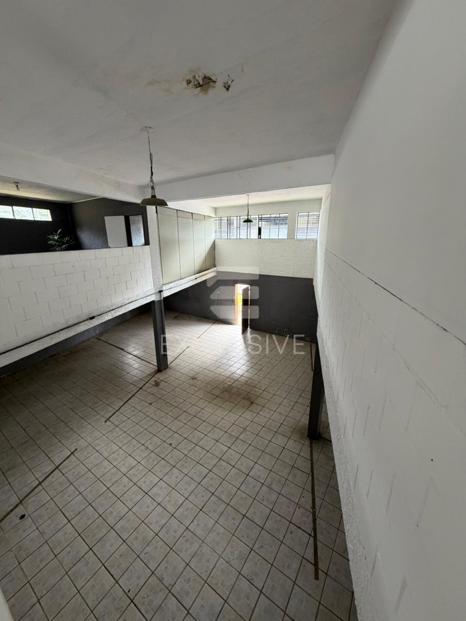 EXCELENTE GALP&Atilde;O PARA LOCA&Ccedil;&Atilde;O NA TERE X FRI COM 1120M&sup2; Mario Antonio Thurler Nova Friburgo - 