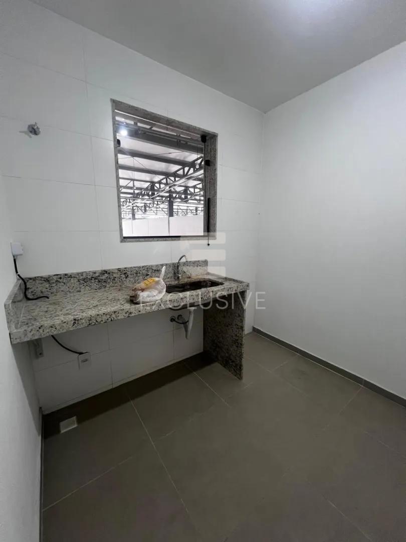 EXCELENTES GALP&Otilde;ES PARA LOCA&Ccedil;&Atilde;O COM 500M&sup2; NO POLO COMERCIAL RJ-130 Nova Friburgo - 
