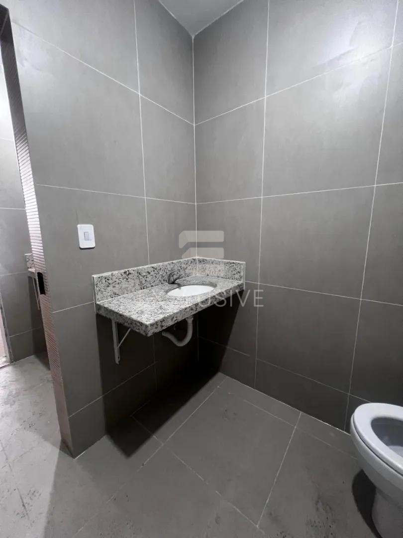 EXCELENTES GALP&Otilde;ES PARA LOCA&Ccedil;&Atilde;O COM 500M&sup2; NO POLO COMERCIAL RJ-130 Nova Friburgo - 