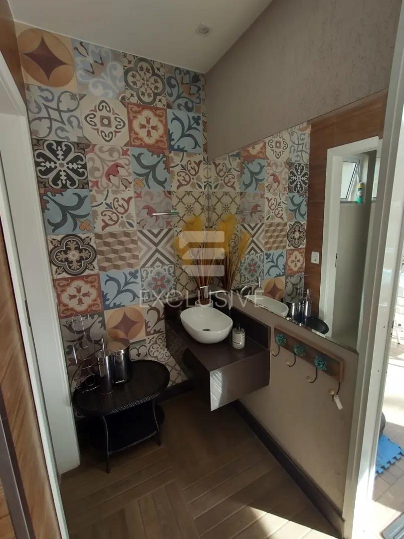 Casa com 3 dormit&oacute;rios &agrave; venda, 280 m&sup2; por R$ 2.350.000,00 - C&ocirc;nego - Nova Friburgo/RJ Rua Barão de Lucena Nova Friburgo - 