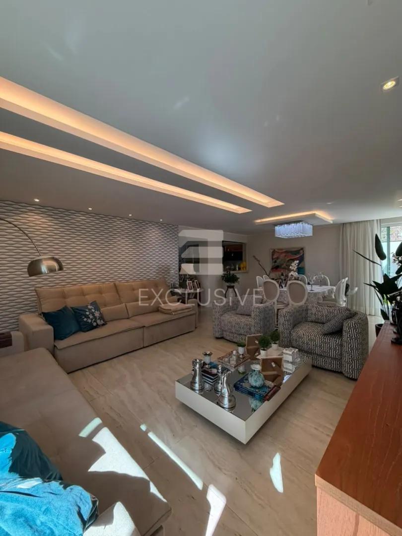 Casa com 3 dormit&oacute;rios &agrave; venda, 280 m&sup2; por R$ 2.350.000,00 - C&ocirc;nego - Nova Friburgo/RJ Rua Barão de Lucena Nova Friburgo - 