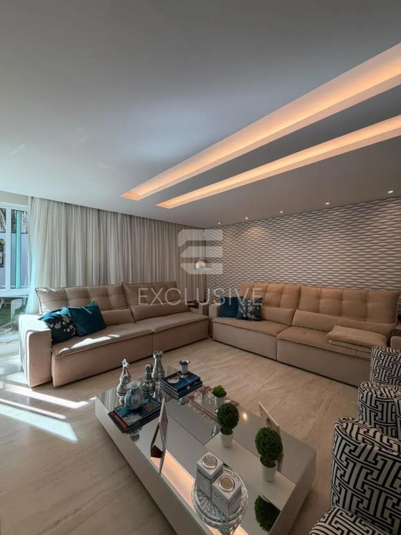 Casa com 3 dormit&oacute;rios &agrave; venda, 280 m&sup2; por R$ 2.350.000,00 - C&ocirc;nego - Nova Friburgo/RJ Rua Barão de Lucena Nova Friburgo - 
