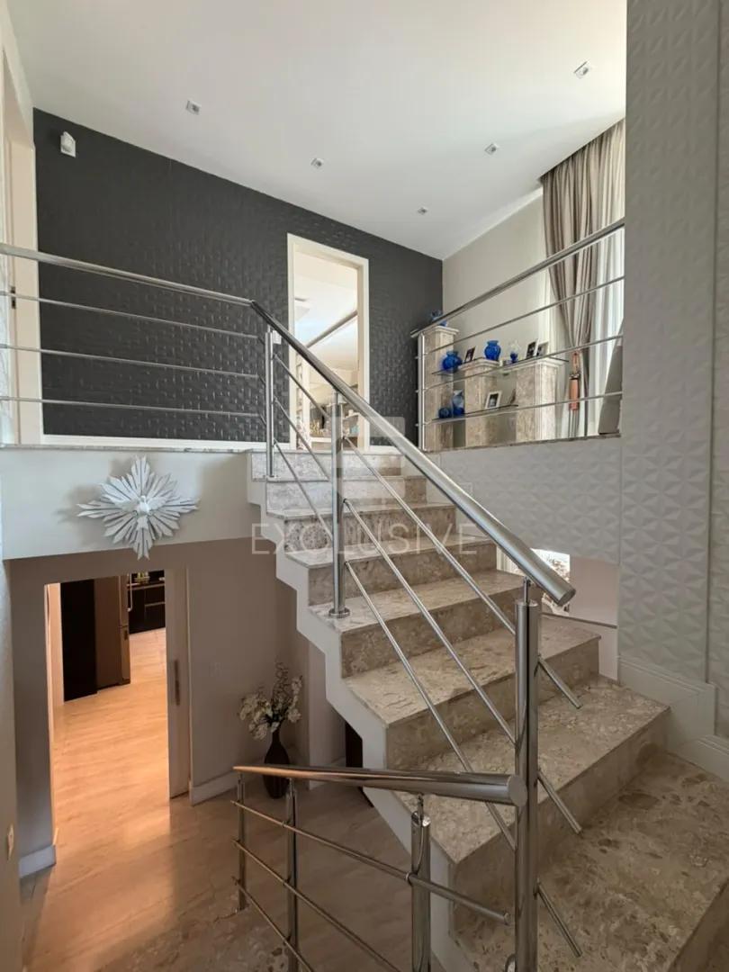 Casa com 3 dormit&oacute;rios &agrave; venda, 280 m&sup2; por R$ 2.350.000,00 - C&ocirc;nego - Nova Friburgo/RJ Rua Barão de Lucena Nova Friburgo - 