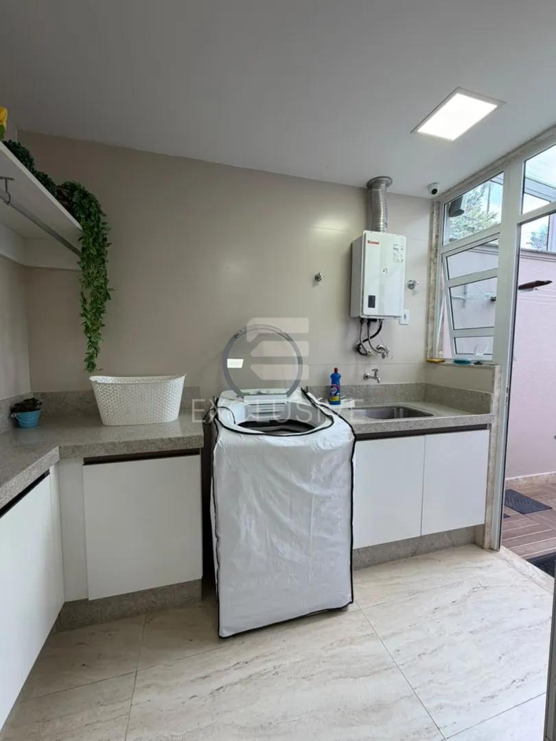 Casa com 3 dormit&oacute;rios &agrave; venda, 280 m&sup2; por R$ 2.350.000,00 - C&ocirc;nego - Nova Friburgo/RJ Rua Barão de Lucena Nova Friburgo - 