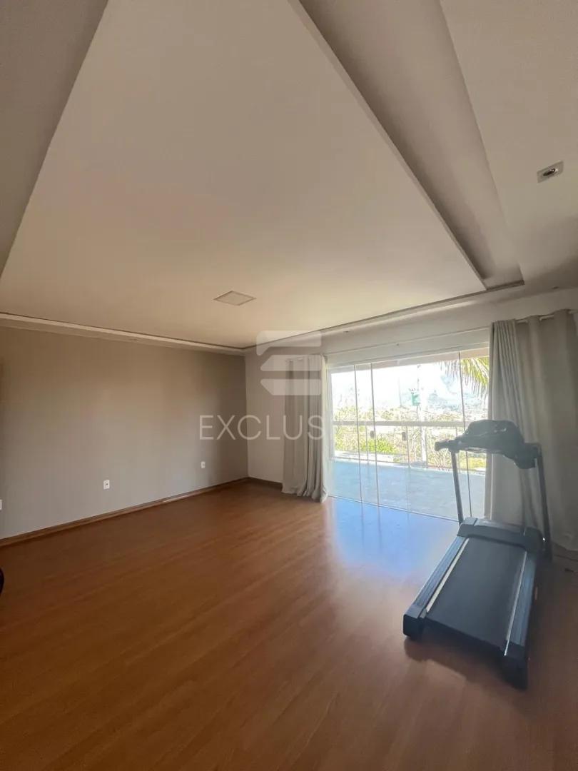 Casa com 4 dormit&oacute;rios &agrave; venda, 230 m&sup2; por R$ 980.000,00 - C&ocirc;nego - Nova Friburgo/RJ  Nova Friburgo - 