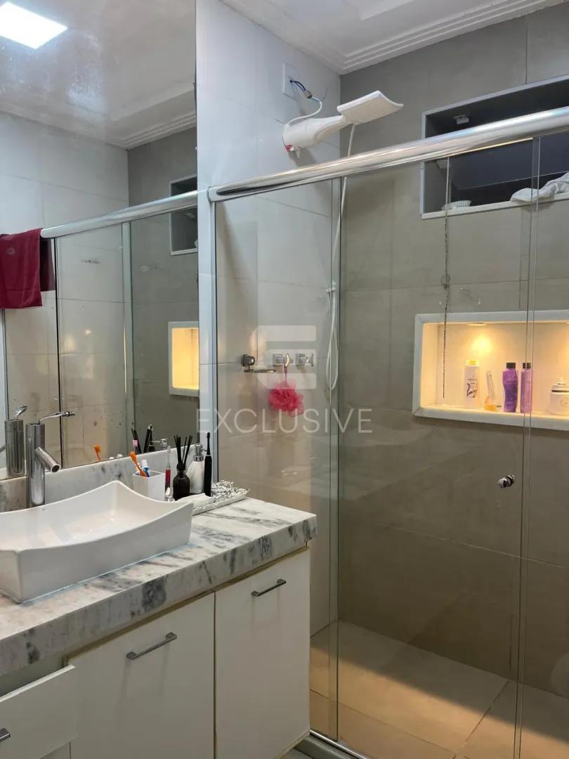 Casa com 4 dormit&oacute;rios &agrave; venda, 230 m&sup2; por R$ 980.000,00 - C&ocirc;nego - Nova Friburgo/RJ  Nova Friburgo - 