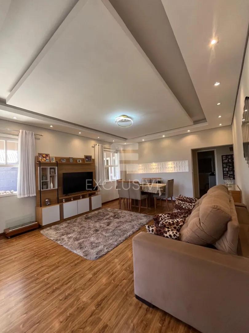 Casa com 4 dormit&oacute;rios &agrave; venda, 230 m&sup2; por R$ 980.000,00 - C&ocirc;nego - Nova Friburgo/RJ  Nova Friburgo - 