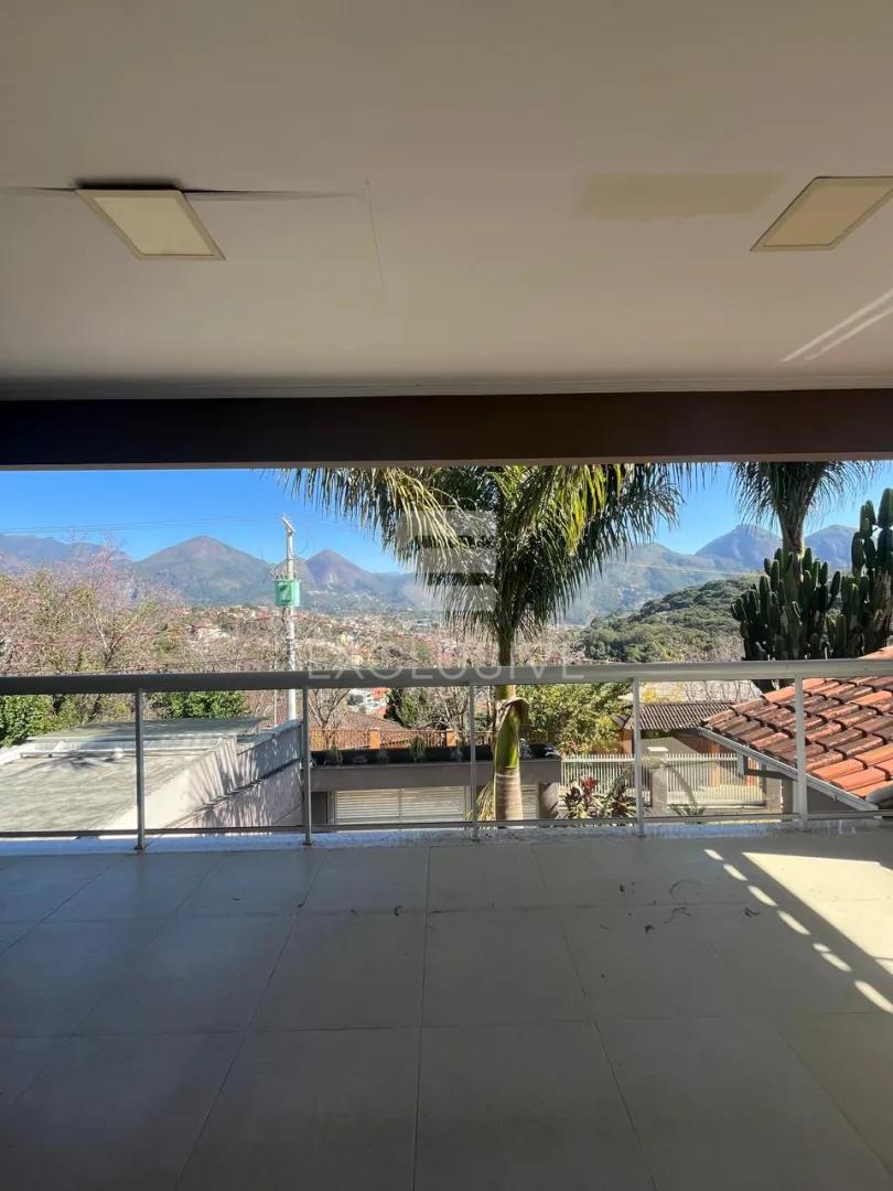 Casa com 4 dormit&oacute;rios &agrave; venda, 230 m&sup2; por R$ 980.000,00 - C&ocirc;nego - Nova Friburgo/RJ  Nova Friburgo - 
