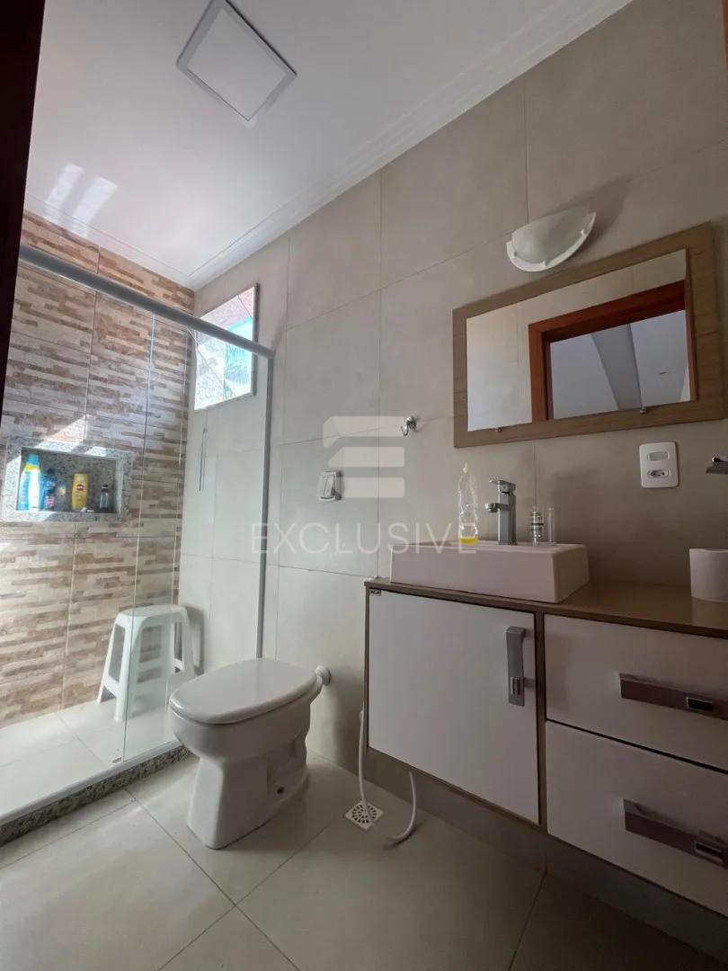 Casa com 4 dormit&oacute;rios &agrave; venda, 230 m&sup2; por R$ 980.000,00 - C&ocirc;nego - Nova Friburgo/RJ  Nova Friburgo - 