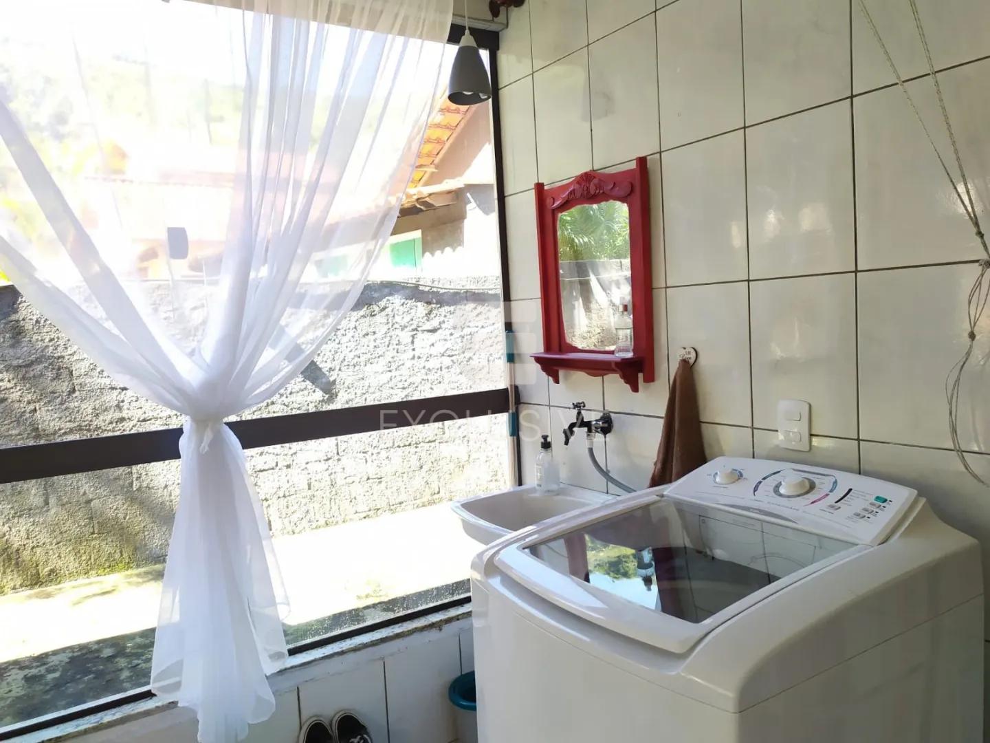 Casa com 3 dormit&oacute;rios &agrave; venda, 120 m&sup2; por R$ 480.000 - Sitio S&atilde;o Luiz - Nova Friburgo  Nova Friburgo - 