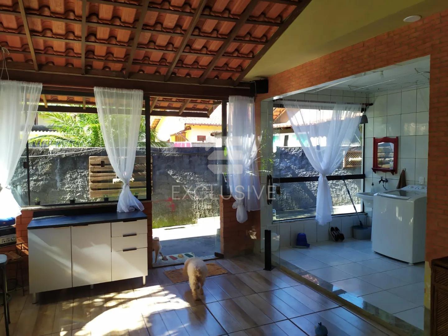 Casa com 3 dormit&oacute;rios &agrave; venda, 120 m&sup2; por R$ 480.000 - Sitio S&atilde;o Luiz - Nova Friburgo  Nova Friburgo - 