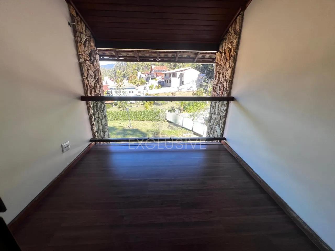 EXCELENTE CASA PARA LOCA&Ccedil;&Atilde;O - PARQUE SANTA ELISA - NOVA FRIBURGO  Nova Friburgo - 