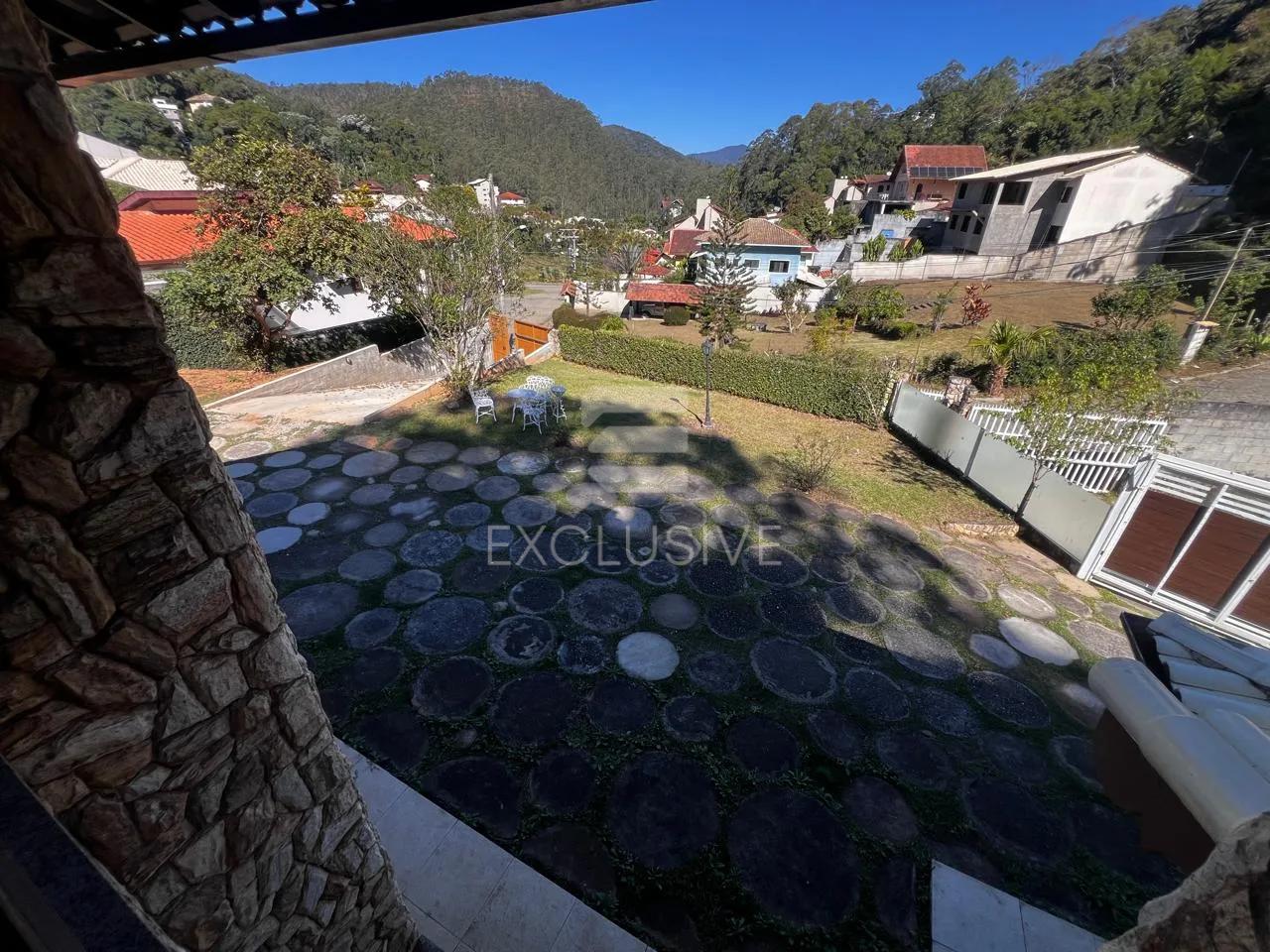 EXCELENTE CASA PARA LOCA&Ccedil;&Atilde;O - PARQUE SANTA ELISA - NOVA FRIBURGO  Nova Friburgo - 
