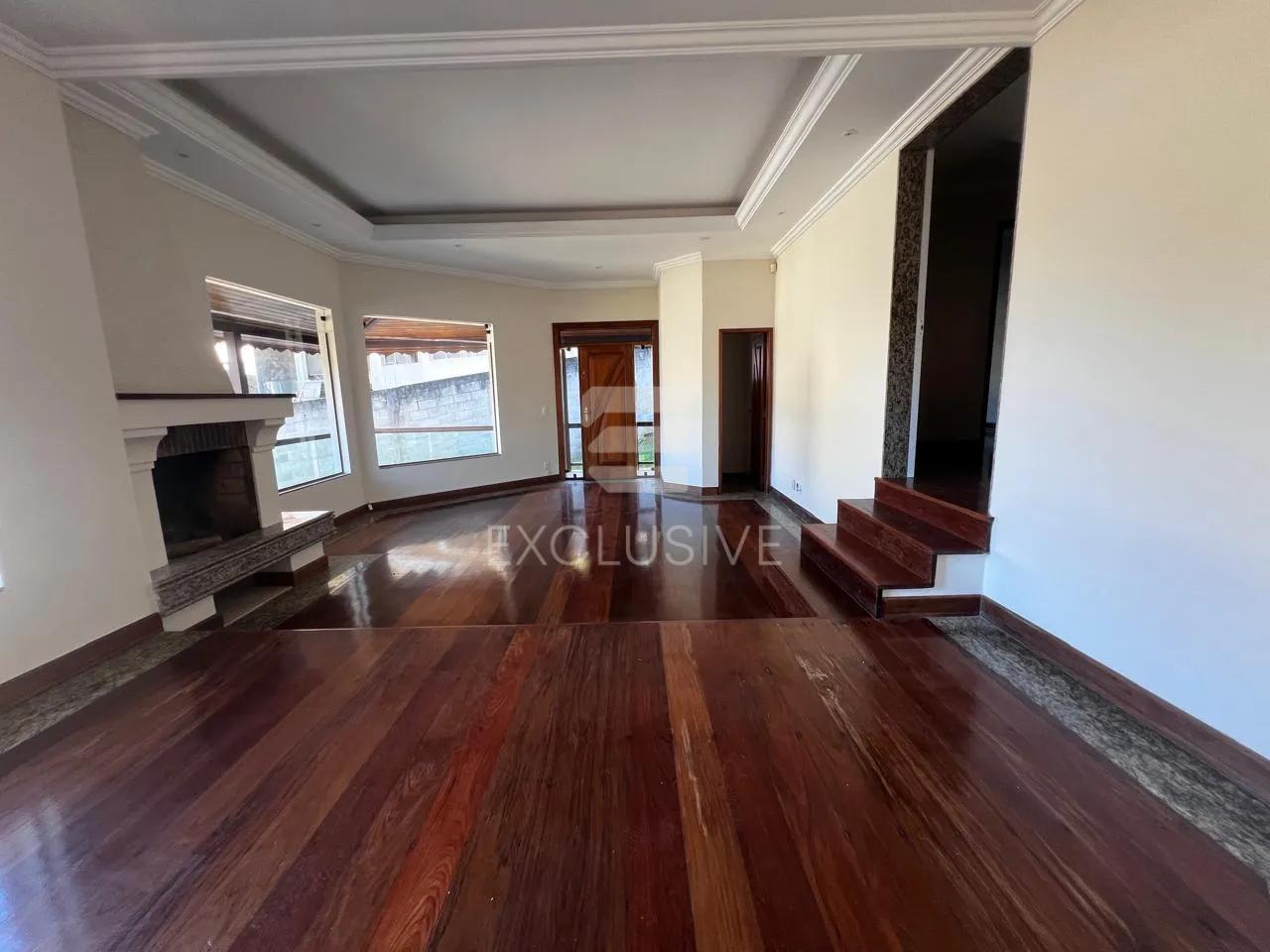 EXCELENTE CASA PARA LOCA&Ccedil;&Atilde;O - PARQUE SANTA ELISA - NOVA FRIBURGO  Nova Friburgo - 