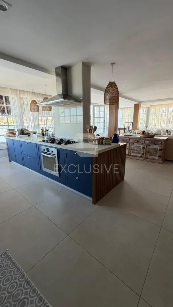 Casa com 6 dormit&oacute;rios &agrave; venda, 394 m&sup2; por R$ 4.000.000,00 - C&ocirc;nego - Nova Friburgo/RJ  Cabo Frio - 