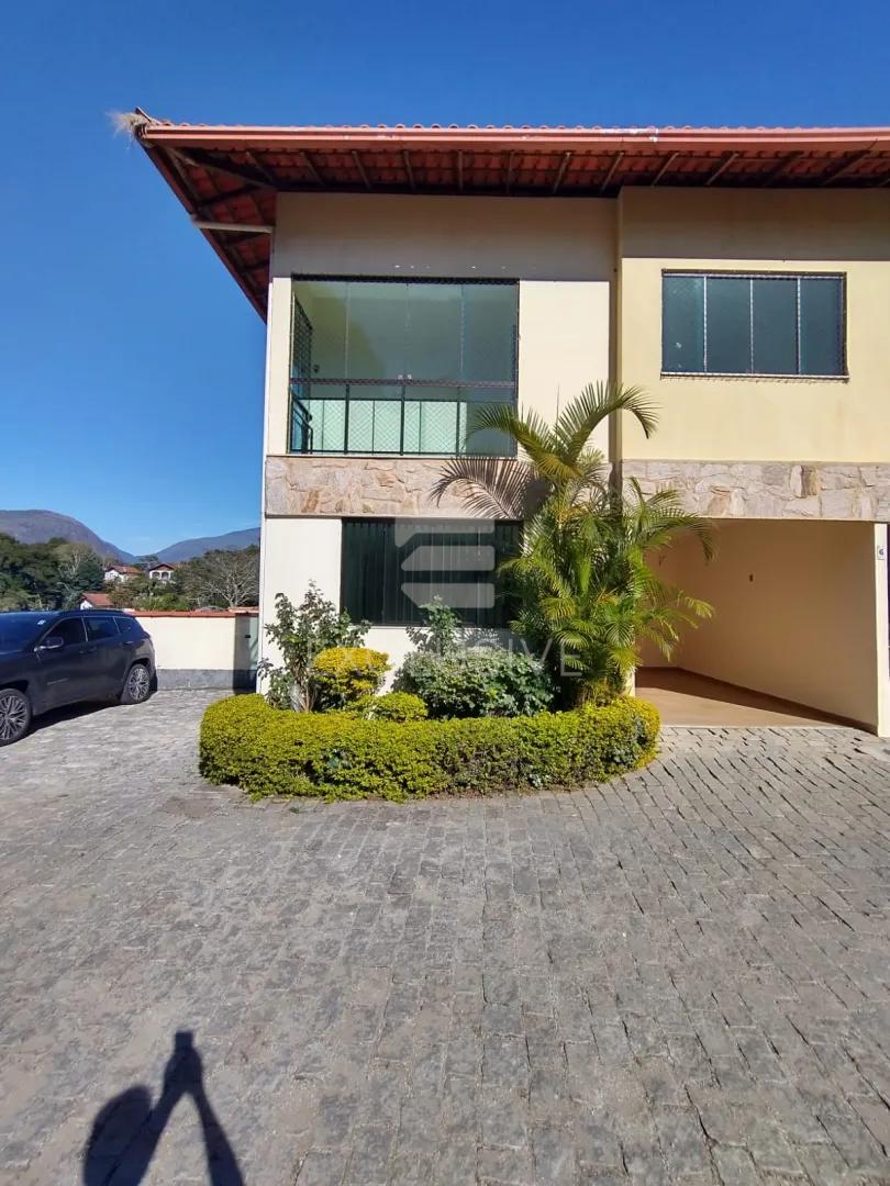 Casa com 3 dormit&oacute;rios &agrave; venda,  129 m&sup2; por R$ 790.000,00 - Braunes - Nova Friburgo/RJ  Nova Friburgo - 