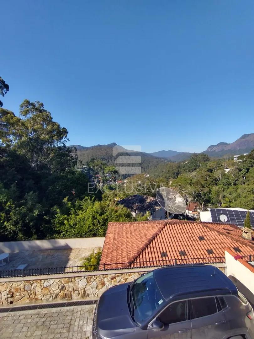 Casa com 3 dormit&oacute;rios &agrave; venda,  129 m&sup2; por R$ 790.000,00 - Braunes - Nova Friburgo/RJ  Nova Friburgo - 
