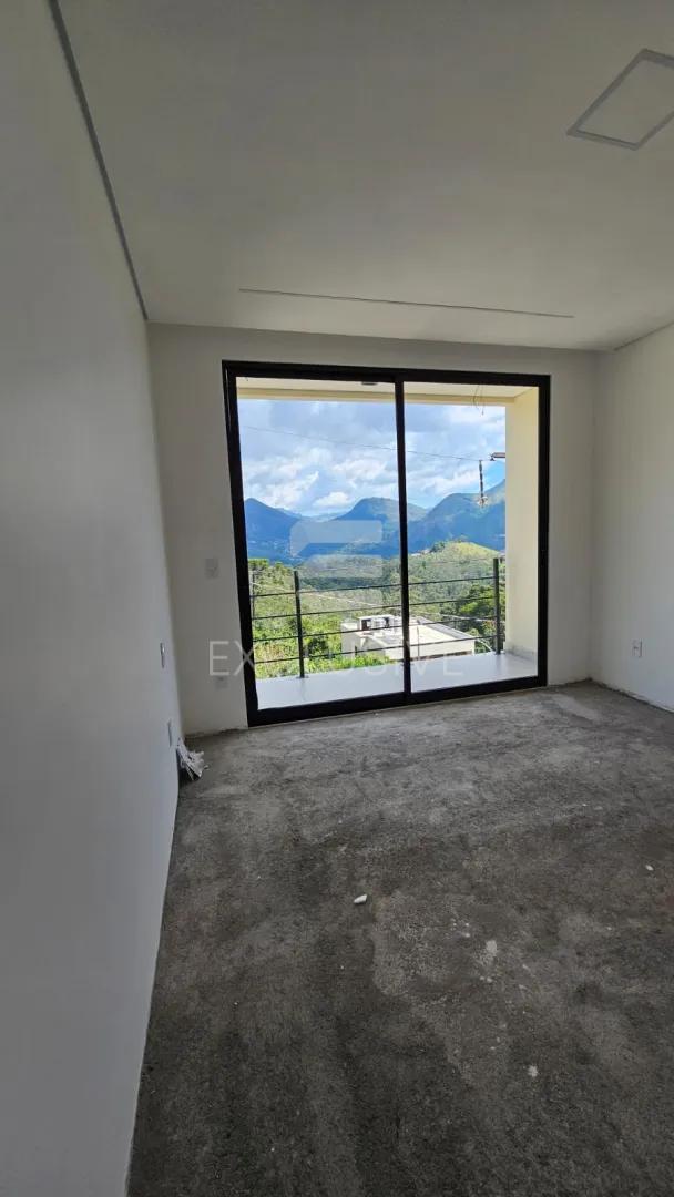 Linda Casa  3 dormit&oacute;rios sendo 2 su&iacute;tes com 210 m&sup2;  - Braunes - Nova Friburgo - RJ  Nova Friburgo - 