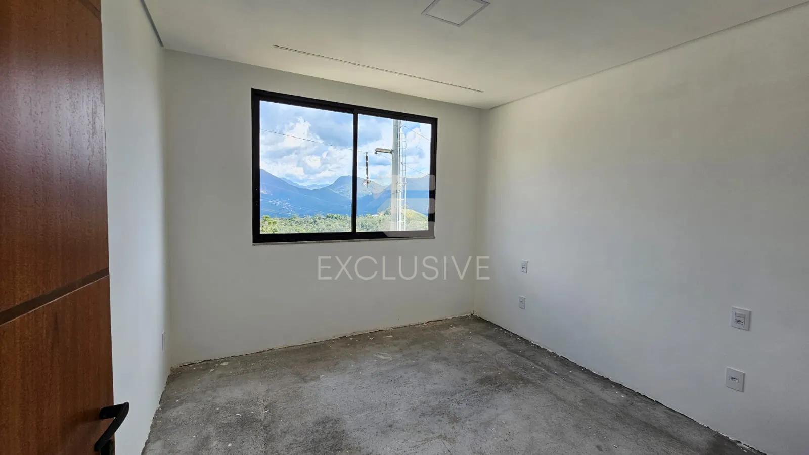 Linda Casa  3 dormit&oacute;rios sendo 2 su&iacute;tes com 210 m&sup2;  - Braunes - Nova Friburgo - RJ  Nova Friburgo - 