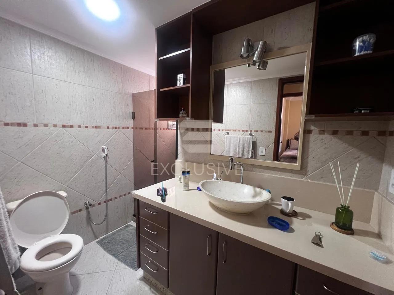EXCELENTE APARTAMENTO A VENDA NAS BRAUNES - NOVA FRIBURGO- R$640.000,00  Nova Friburgo - 