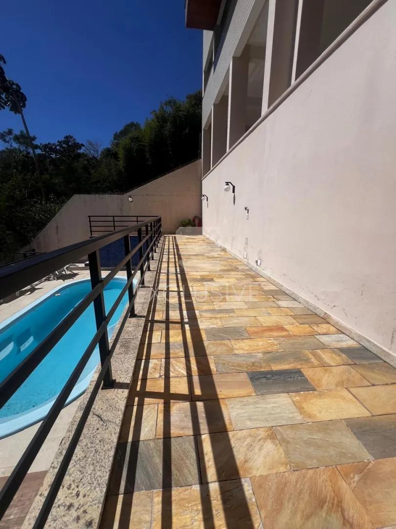 EXCELENTE APARTAMENTO A VENDA NAS BRAUNES - NOVA FRIBURGO- R$640.000,00  Nova Friburgo - 
