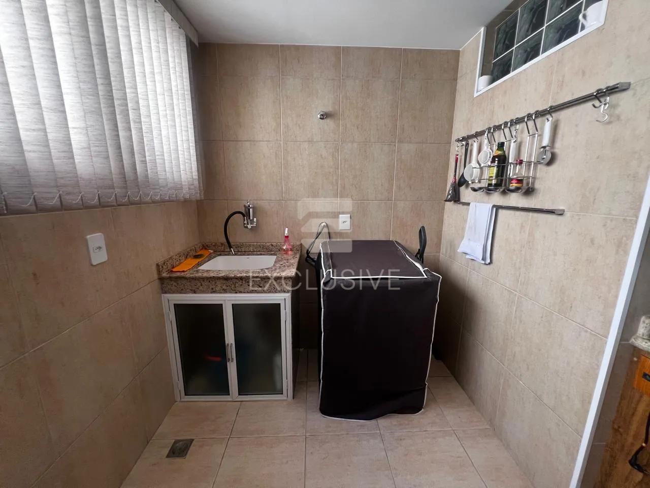 EXCELENTE APARTAMENTO A VENDA NAS BRAUNES - NOVA FRIBURGO- R$640.000,00  Nova Friburgo - 