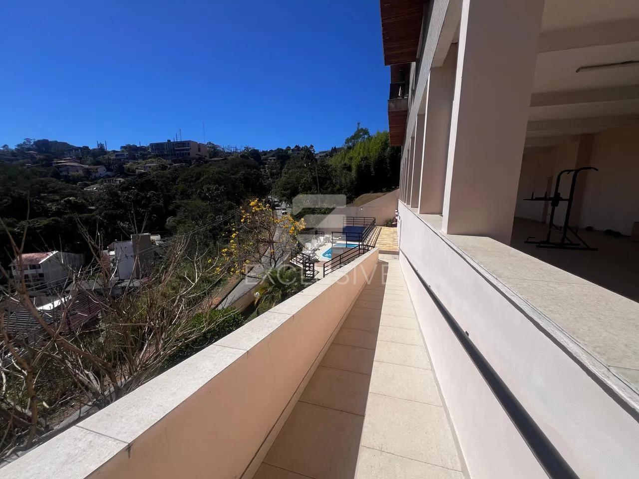 EXCELENTE APARTAMENTO A VENDA NAS BRAUNES - NOVA FRIBURGO- R$640.000,00  Nova Friburgo - 