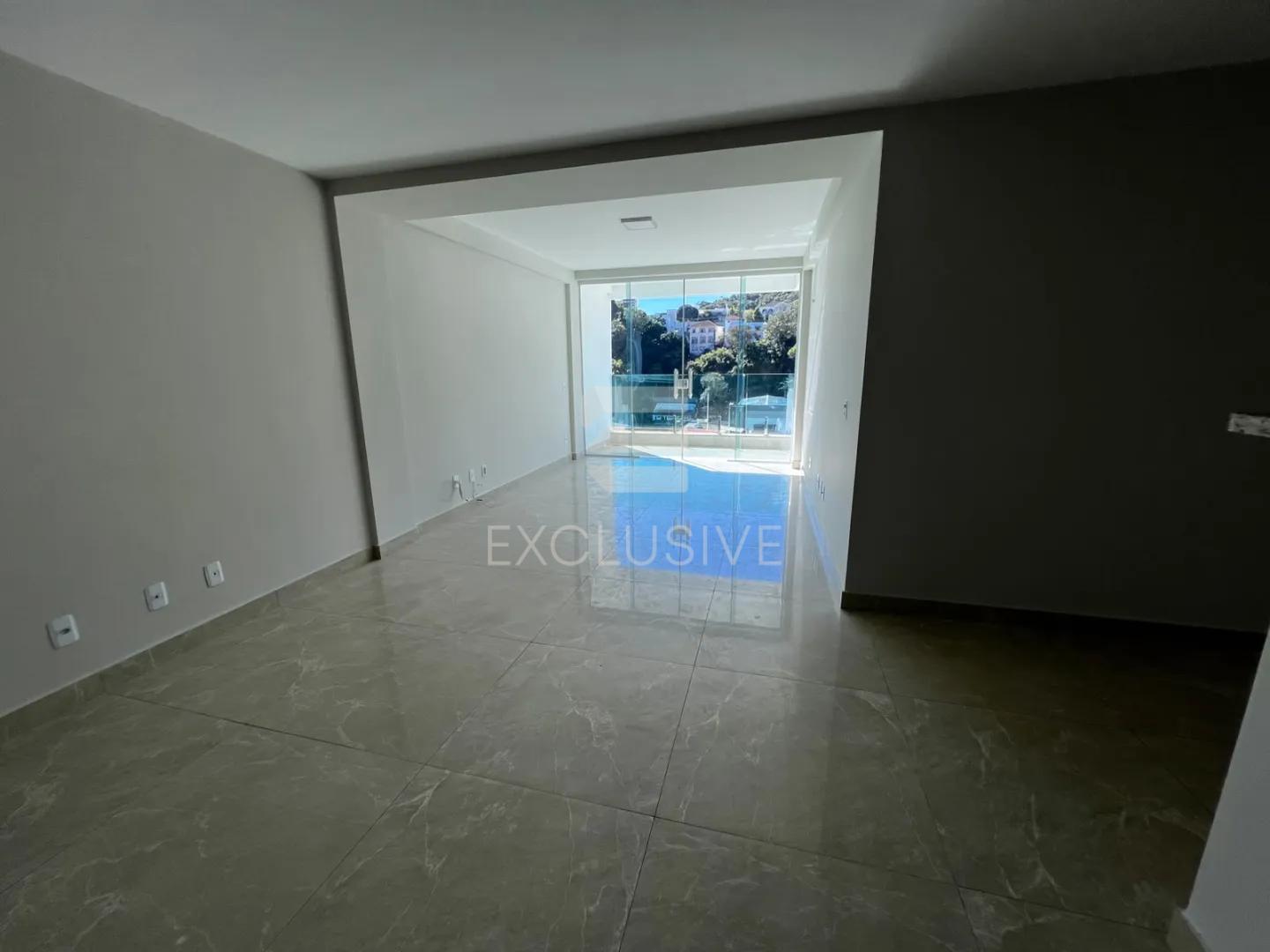 EXCELENTE APARTAMENTO  LOCA&Ccedil;&Atilde;O E VENDA - BRAUNES - NOVA FRIBURGO Rua Helena Coutinho Nova Friburgo - 