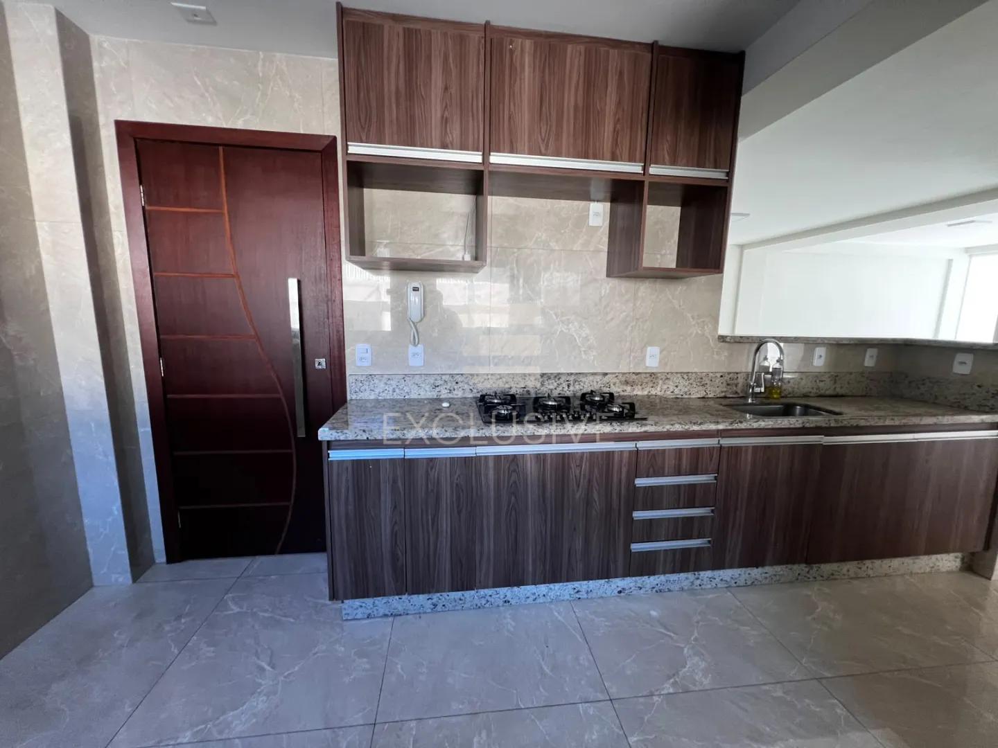 EXCELENTE APARTAMENTO  LOCA&Ccedil;&Atilde;O E VENDA - BRAUNES - NOVA FRIBURGO Rua Helena Coutinho Nova Friburgo - 