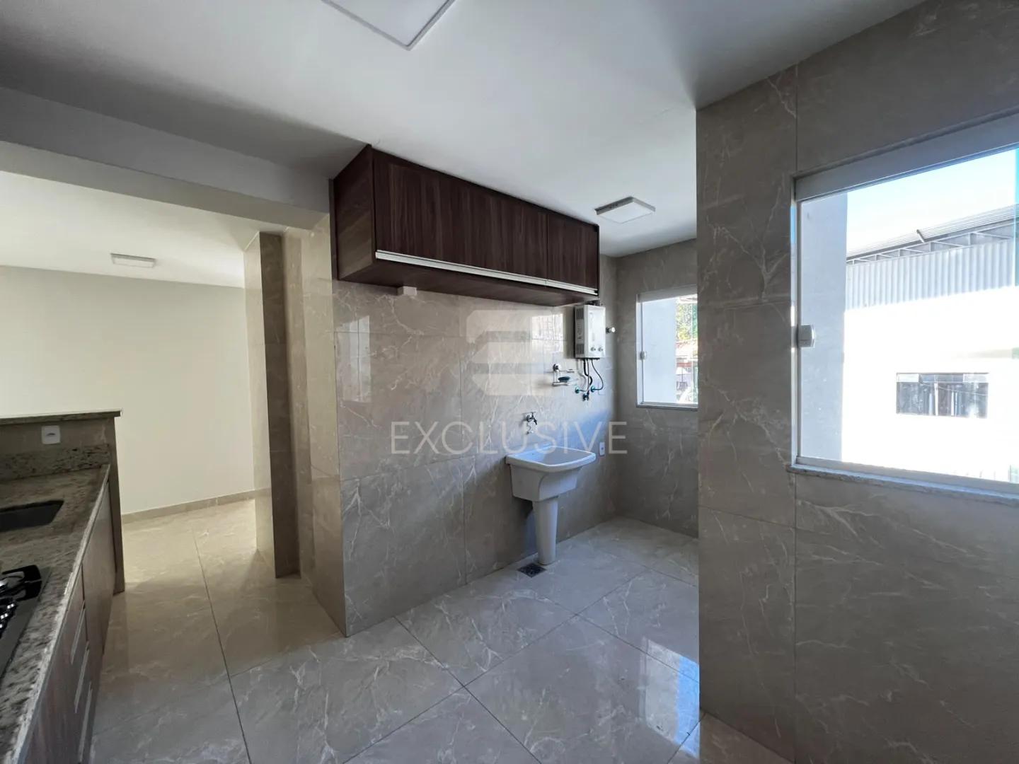EXCELENTE APARTAMENTO  LOCA&Ccedil;&Atilde;O E VENDA - BRAUNES - NOVA FRIBURGO Rua Helena Coutinho Nova Friburgo - 