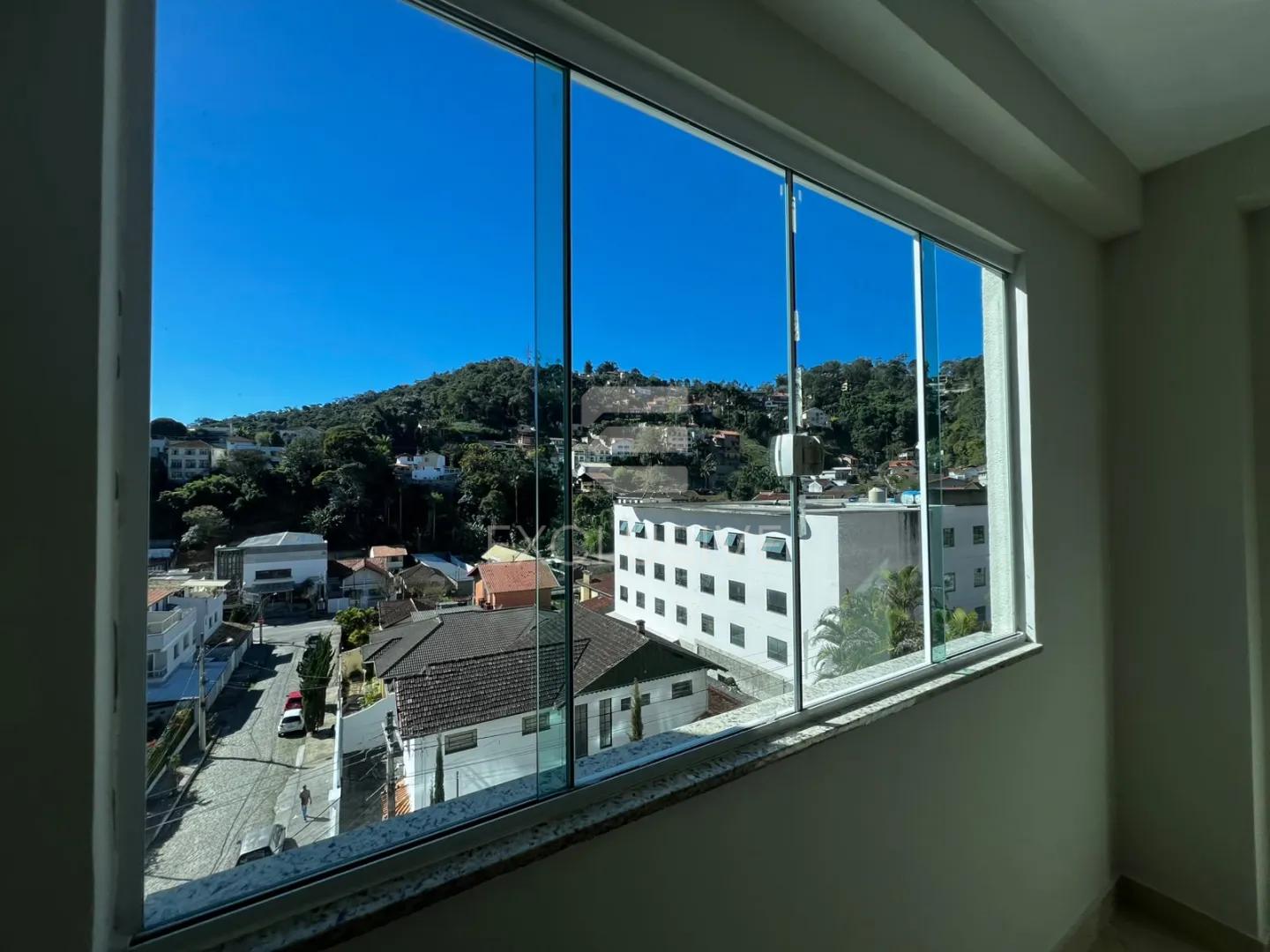 EXCELENTE APARTAMENTO  LOCA&Ccedil;&Atilde;O E VENDA - BRAUNES - NOVA FRIBURGO Rua Helena Coutinho Nova Friburgo - 