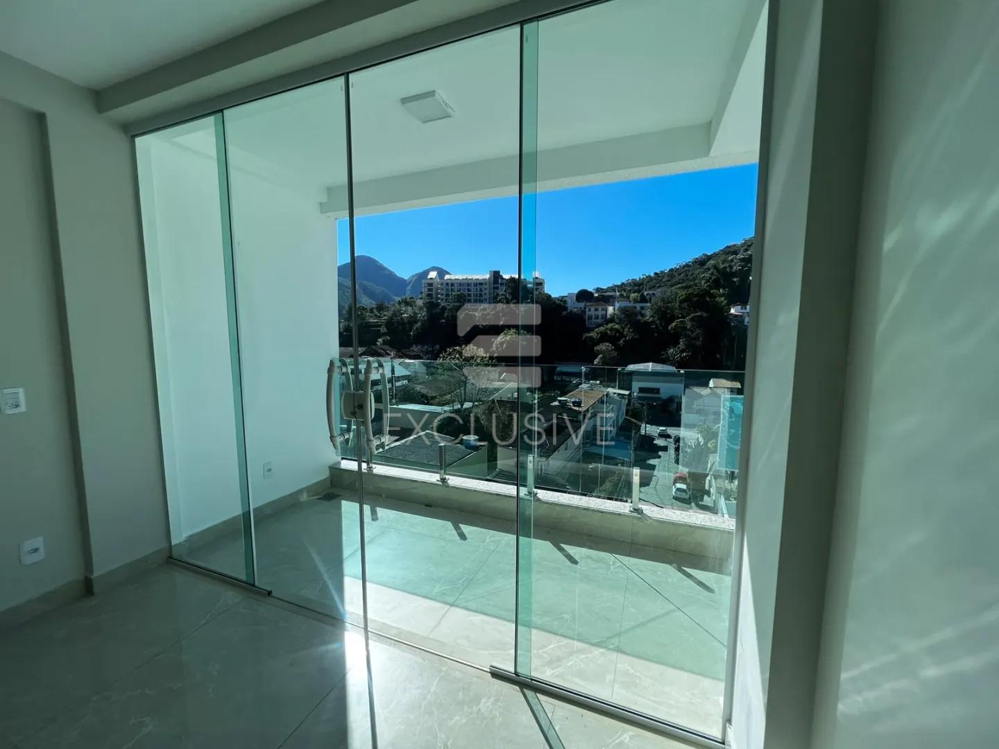 EXCELENTE APARTAMENTO  LOCA&Ccedil;&Atilde;O E VENDA - BRAUNES - NOVA FRIBURGO Rua Helena Coutinho Nova Friburgo - 
