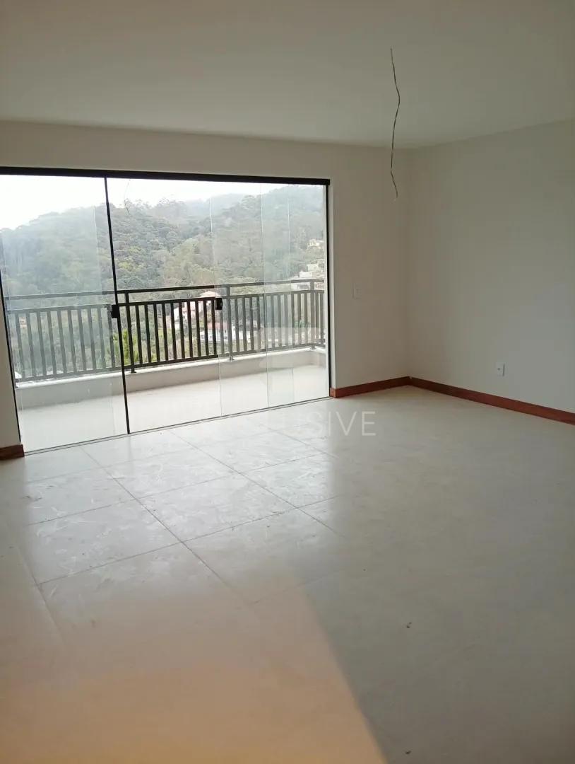Casa com 3 dormit&oacute;rios &agrave; venda, 115 m&sup2; por R$ 680.000 - Braunes - Nova Friburgo - RJ  Nova Friburgo - 