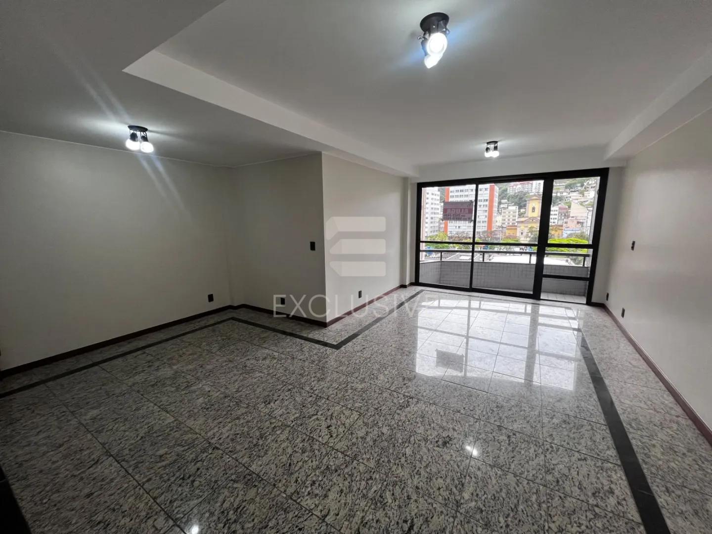 EXCELENTE APARTAMENTO - LOCA&Ccedil;&Atilde;O - 3 QUARTOS - CENTRO NOVA FRIBURGO  Nova Friburgo - 