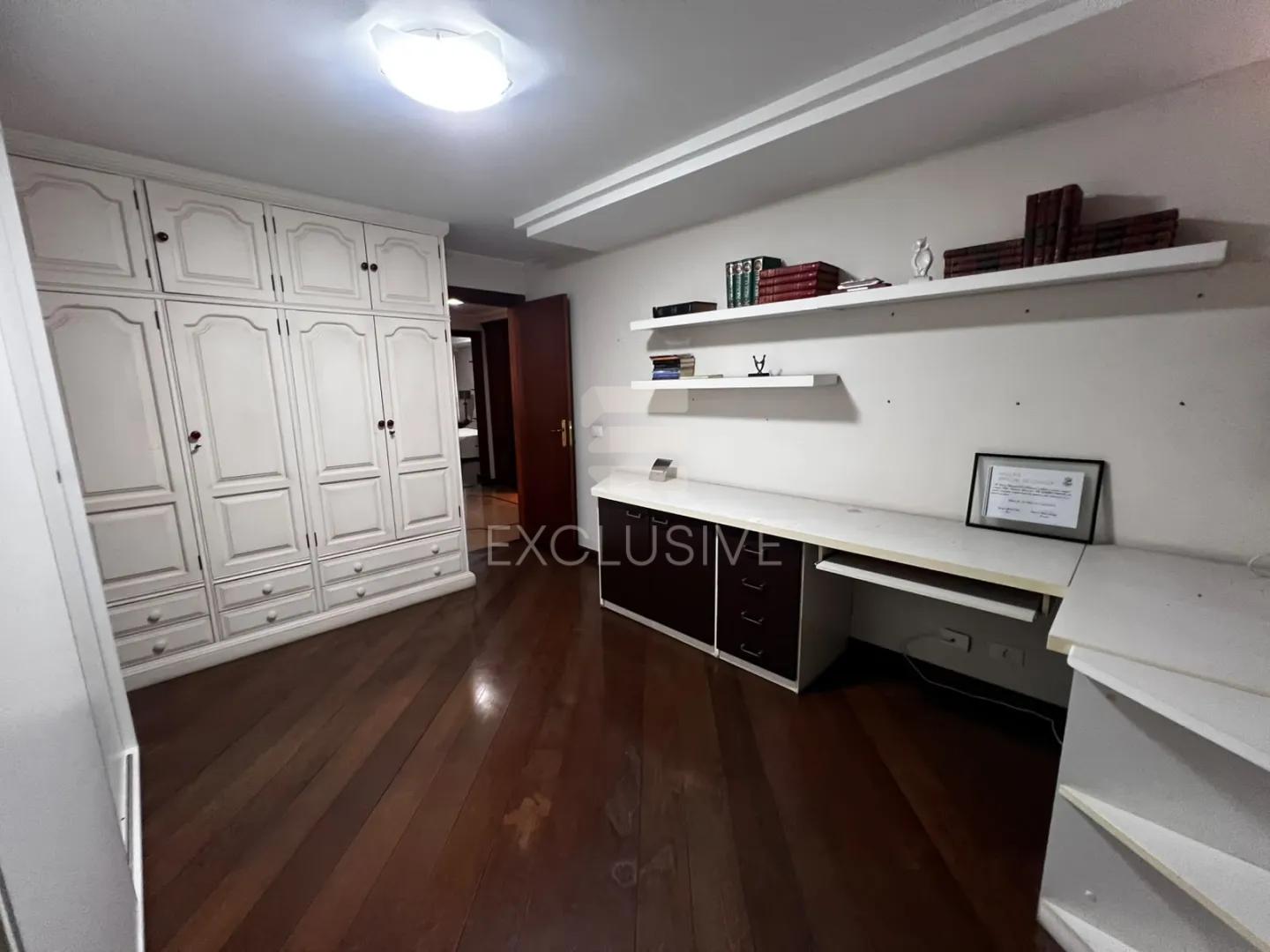 EXCELENTE APARTAMENTO-3 QUARTOS- CENTRO DE NOVA FRIBURGO  Nova Friburgo - 