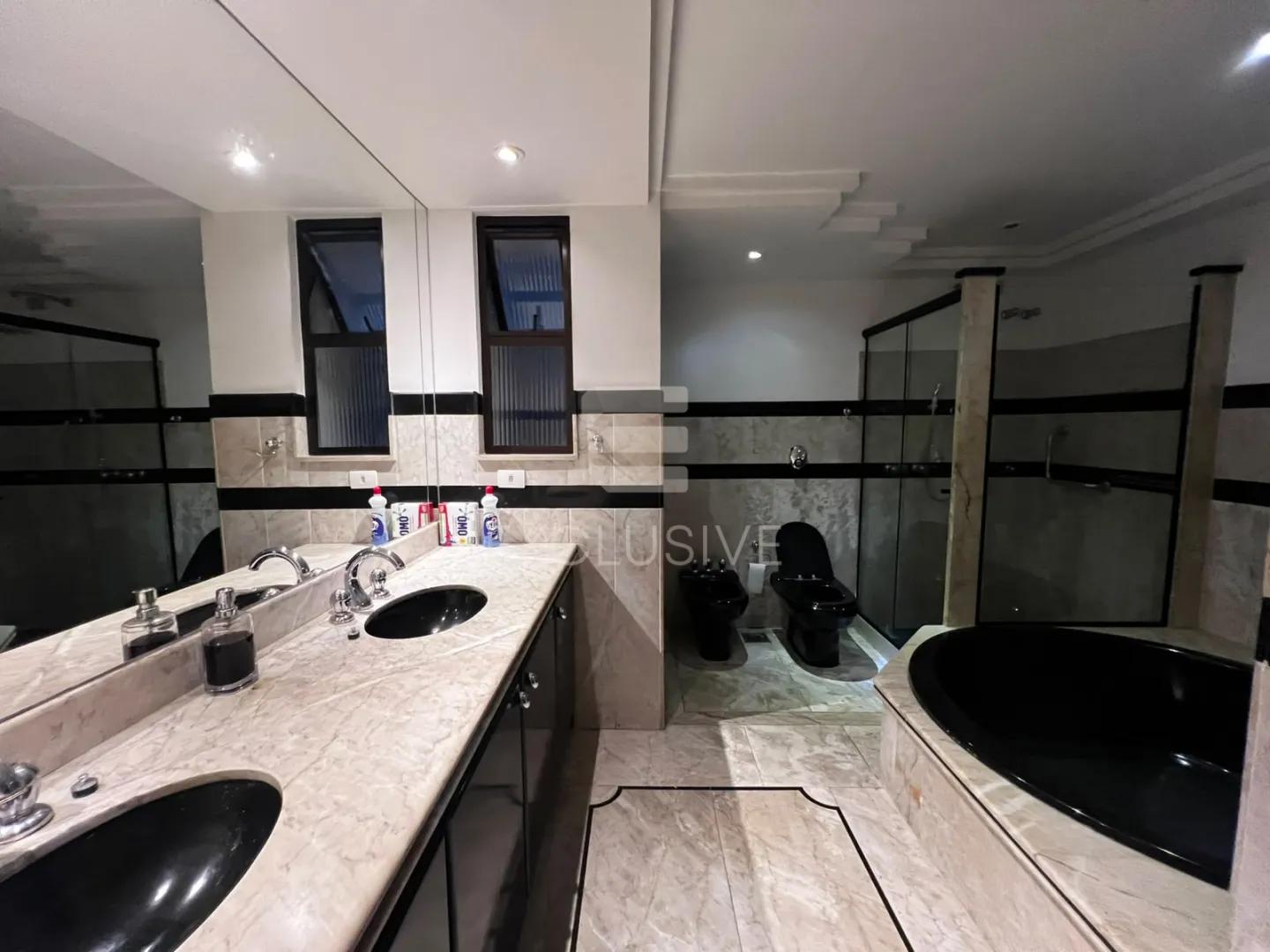 EXCELENTE APARTAMENTO-3 QUARTOS- CENTRO DE NOVA FRIBURGO  Nova Friburgo - 