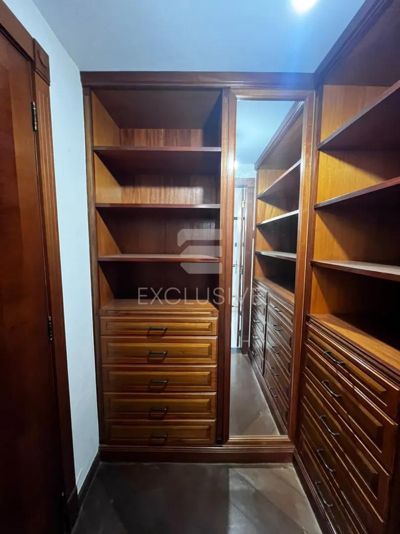 EXCELENTE APARTAMENTO-3 QUARTOS- CENTRO DE NOVA FRIBURGO  Nova Friburgo - 