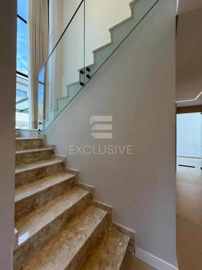 Casa com 2 Su&iacute;tes &agrave; venda, por R$ 780.000,00 - C&ocirc;nego - Nova Friburgo/RJ  Nova Friburgo - 