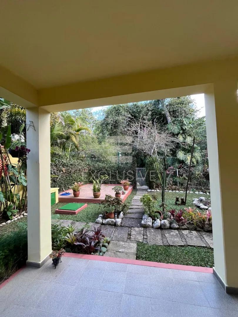 Casa com 5 dormit&oacute;rios &agrave; venda, 368 m&sup2; por R$ 1.750.000,00 - C&ocirc;nego - Nova Friburgo/RJ Rua Dom João VI Nova Friburgo - 