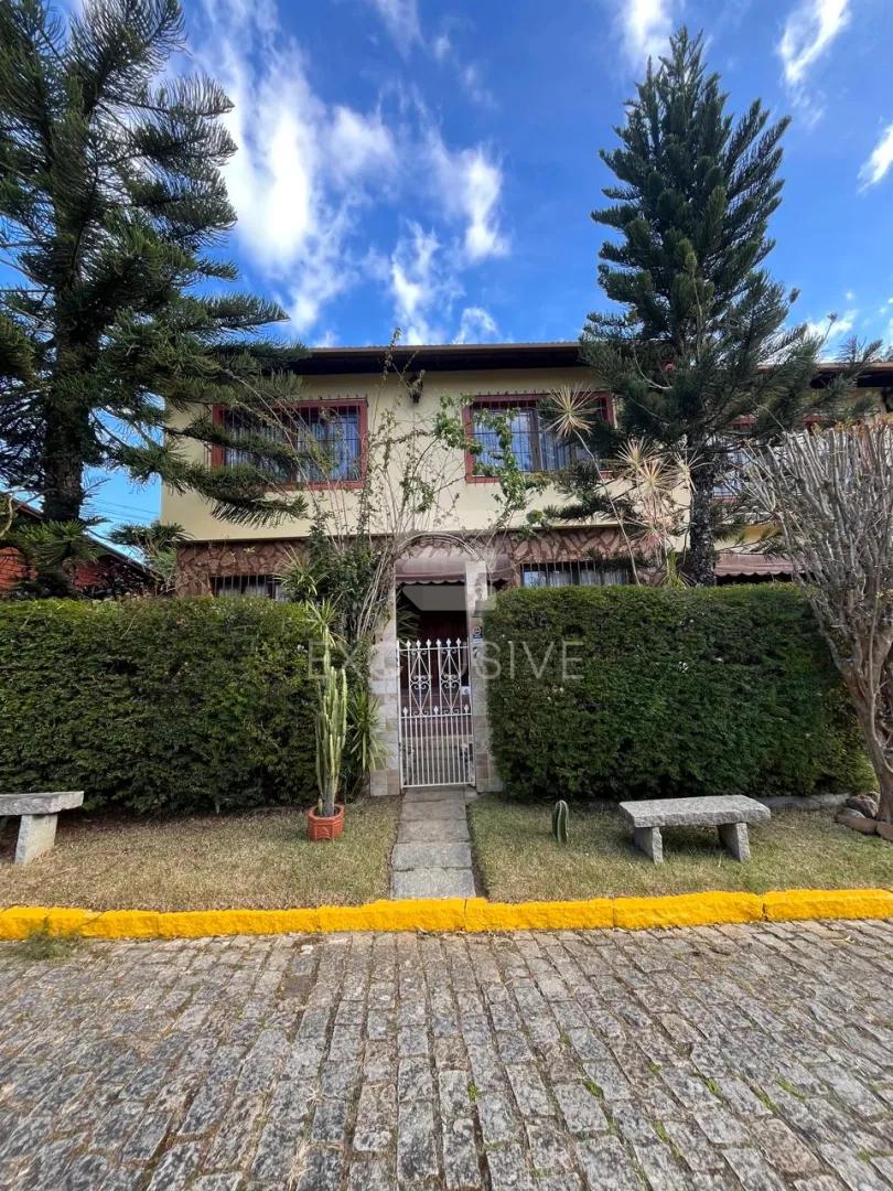 Casa com 5 dormit&oacute;rios &agrave; venda, 368 m&sup2; por R$ 1.750.000,00 - C&ocirc;nego - Nova Friburgo/RJ Rua Dom João VI Nova Friburgo - 
