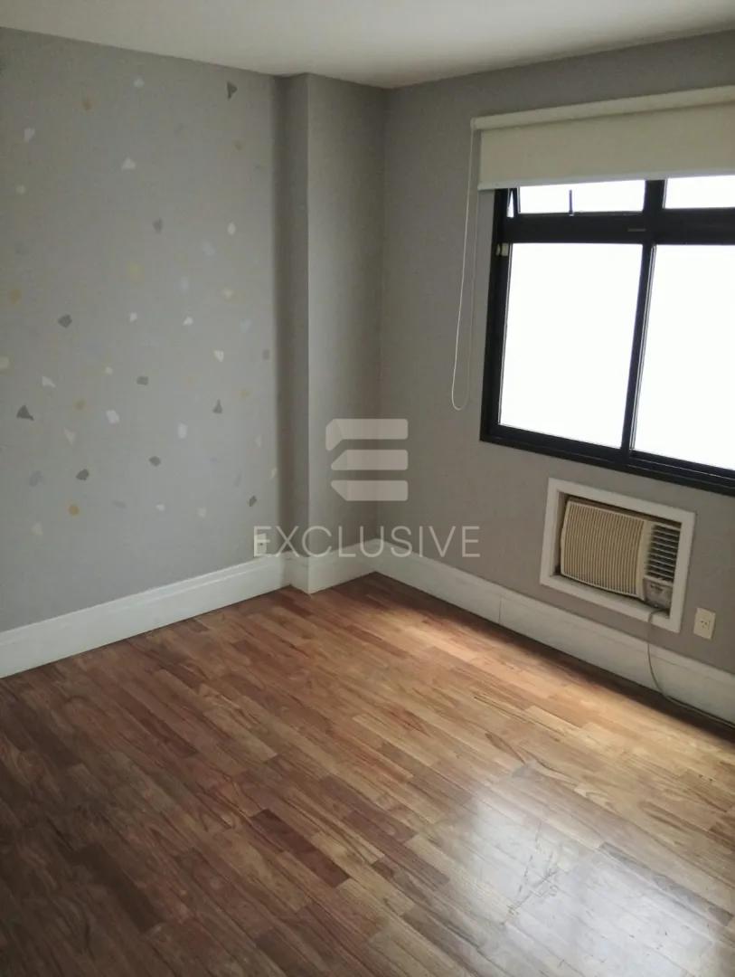 Apartamento com 2 dormit&oacute;rios &agrave; venda, 195 m&sup2; por R$ 1150.000 - Centro - Nova Friburgo  Nova Friburgo - 