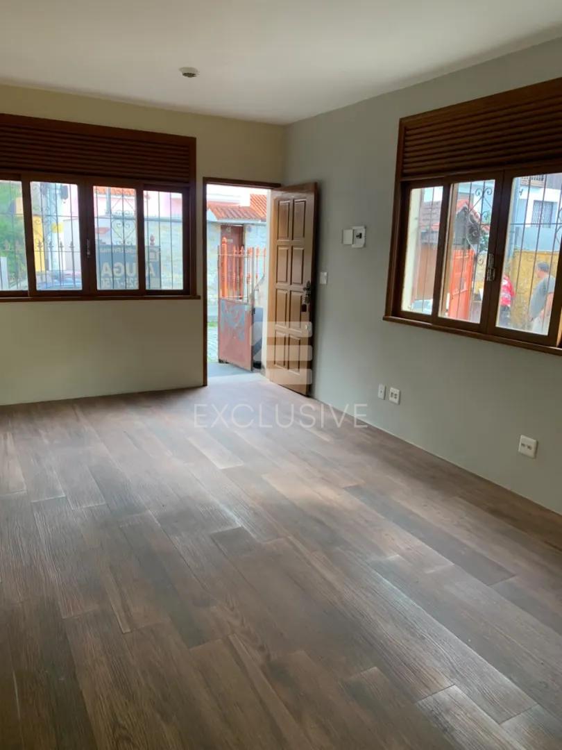 CASA COM 2 QUARTOS PARA ALUGAR - CENTRO - NOVA FRIBURGO/RJ  Nova Friburgo - 