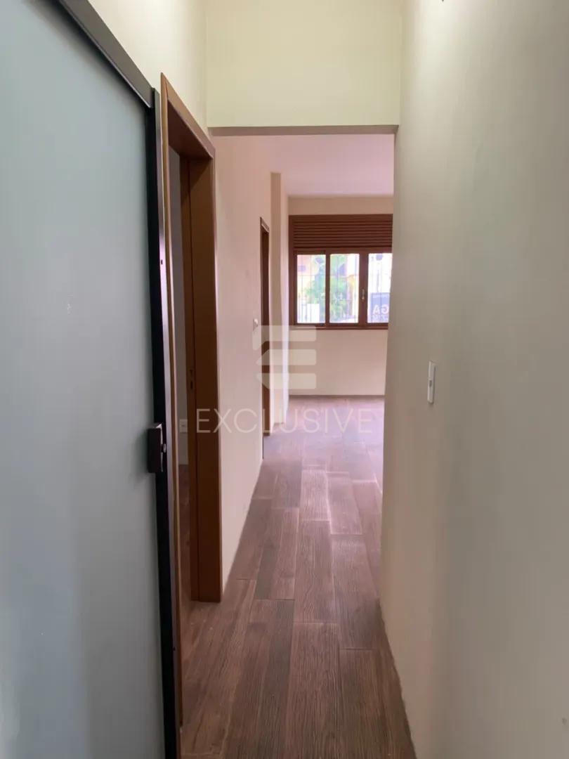 CASA COM 2 QUARTOS PARA ALUGAR - CENTRO - NOVA FRIBURGO/RJ  Nova Friburgo - 