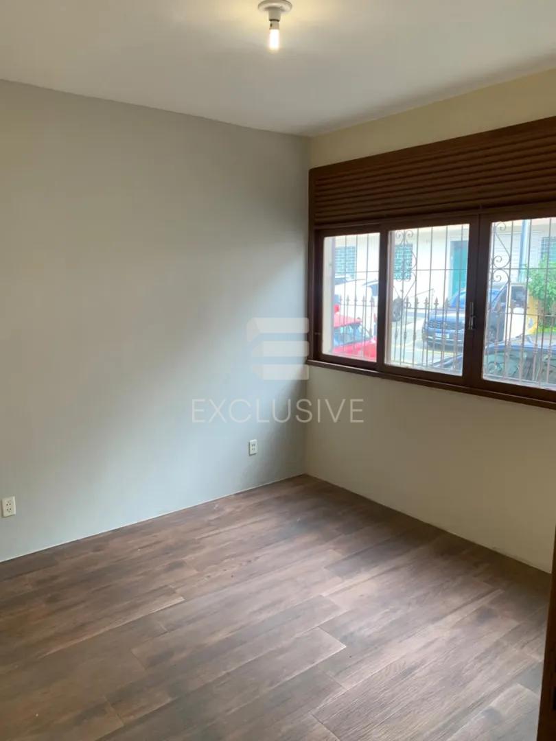 CASA COM 2 QUARTOS PARA ALUGAR - CENTRO - NOVA FRIBURGO/RJ  Nova Friburgo - 