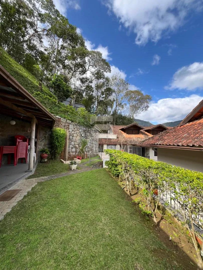 Apartamento  2 dormit&oacute;rios &agrave; venda, 81,12 m&sup2; por R$ 400.000,00 -C&ocirc;nego- Nova Friburgo/RJ Rua Felício Vassalo Nova Friburgo - 
