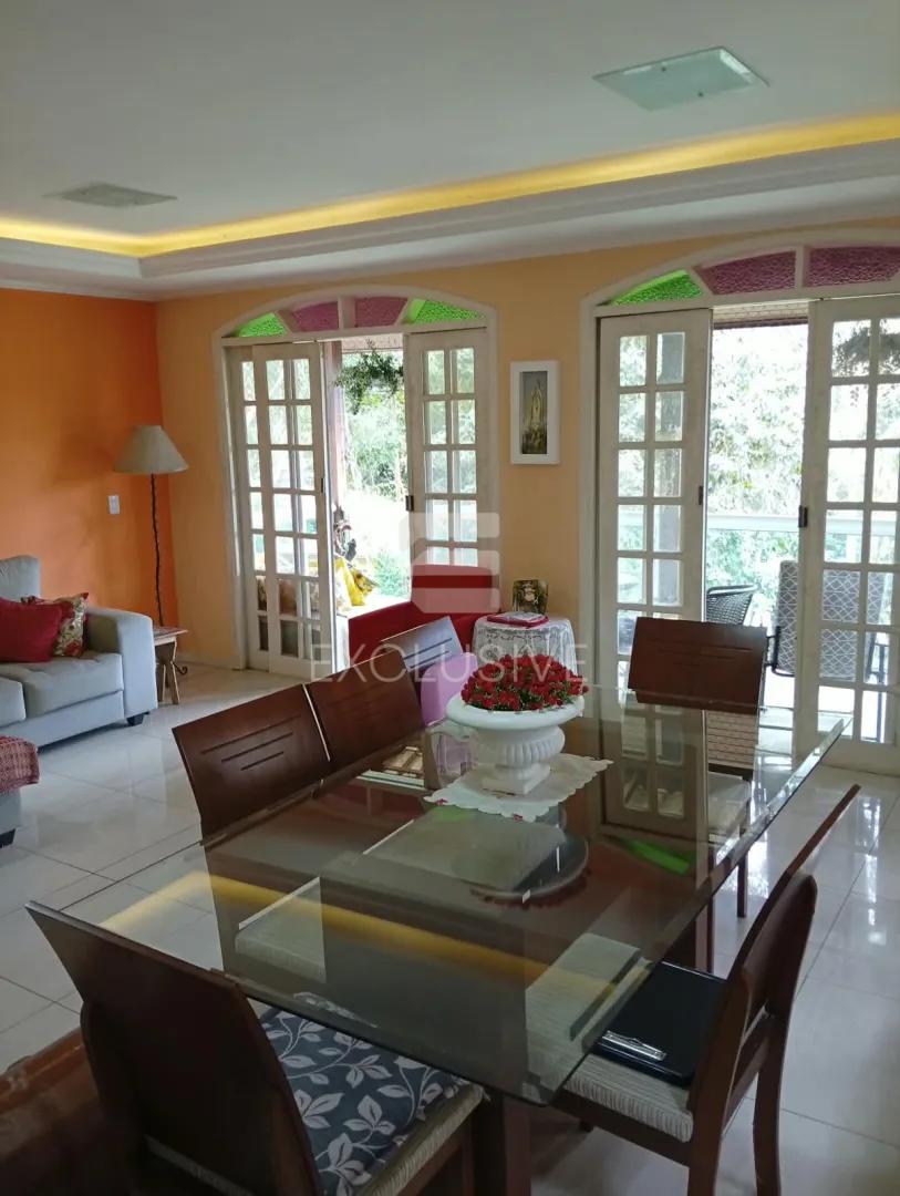 Casa com 4 dormit&oacute;rios &agrave; venda, 207 m&sup2; por R$ 1.350.000,00 - C&ocirc;nego - Nova Friburgo - RJ  Nova Friburgo - 